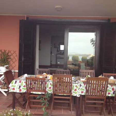 Al Sandalyon בית הארחה Quartu SantʼElena